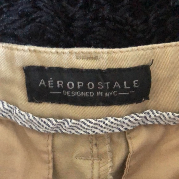 Khaki shorts - Picture 2 of 3